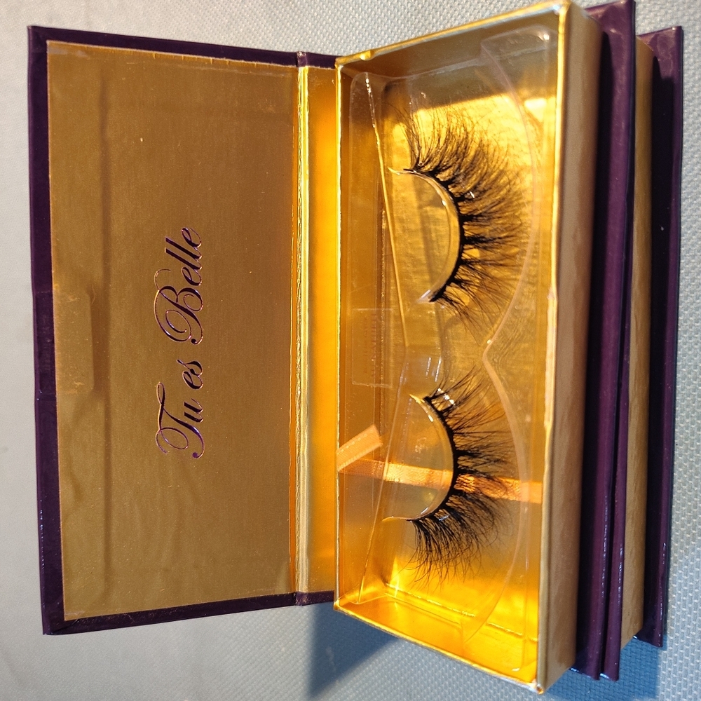 Gold Eyelash Set